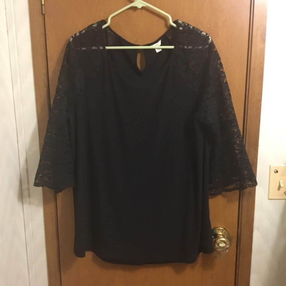 Black Lace-Sleeve Keyhole Tunic Top XL